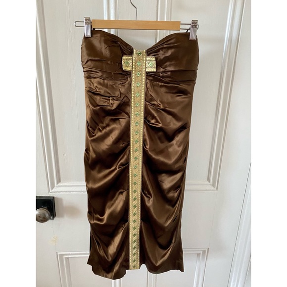 Gorgeous Nicole Miller Strapless Dress / Size 6 - Picture 3 of 7